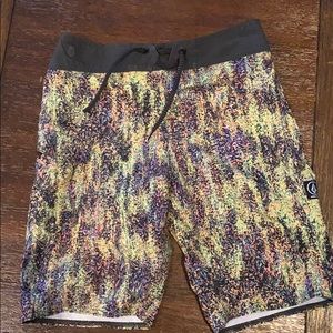 Youth 25 Volcom Swim Trunks